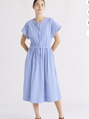 Free Assembly Like New Women’s XS Striped Dress